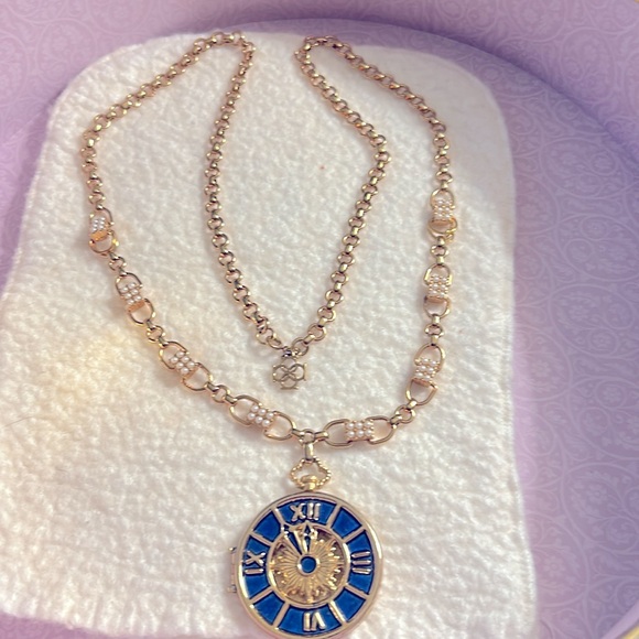 vintage locket necklace - Picture 5 of 8